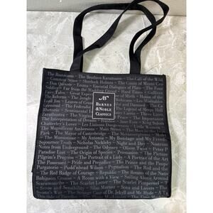 Barnes And Noble Classics Tote‎ Bag Black And White Pudd’nhead Wilson My Antonia